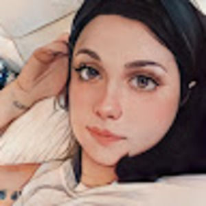 Meet your Posher, Yana